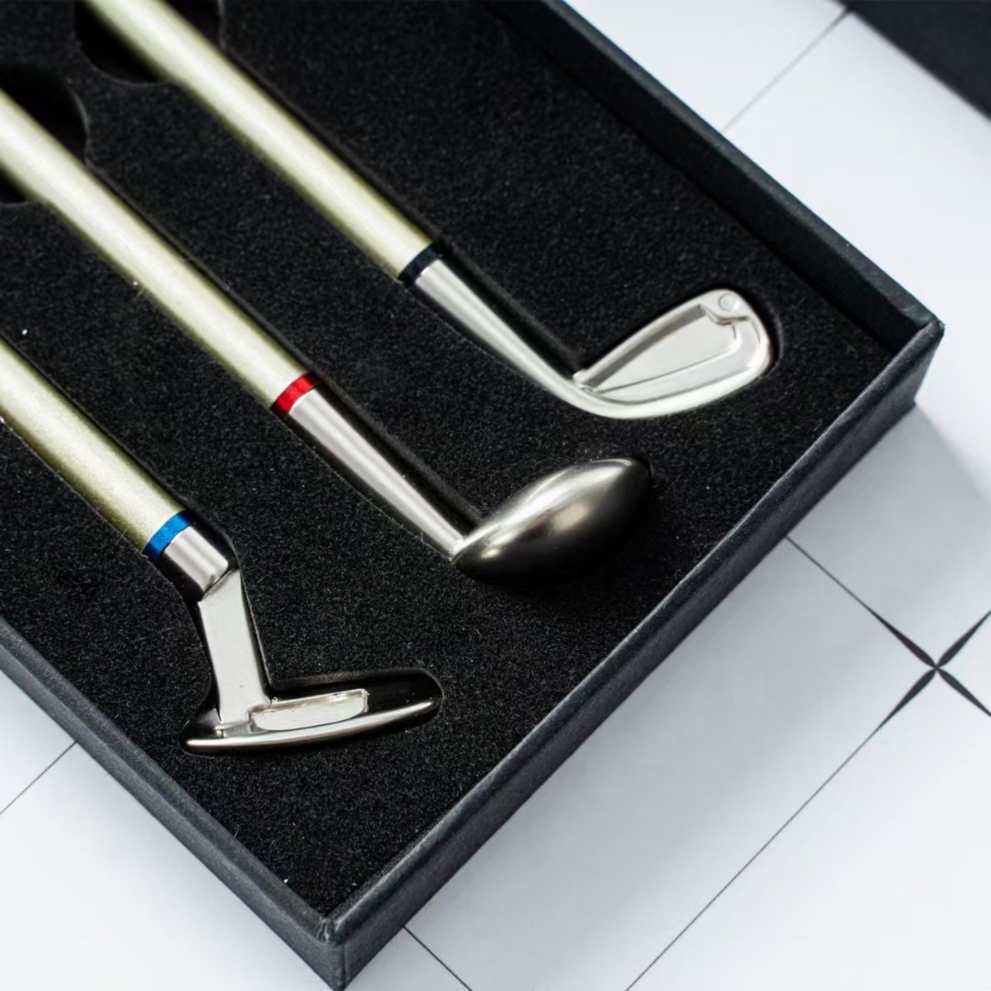 Father's Day gift golf metal ballpoint pen mini course putter pen golf fan commemorative pen